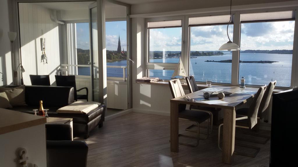 Ostseefjord-Schlei-Blick Im Wikingturm Schleswig Ngoại thất bức ảnh