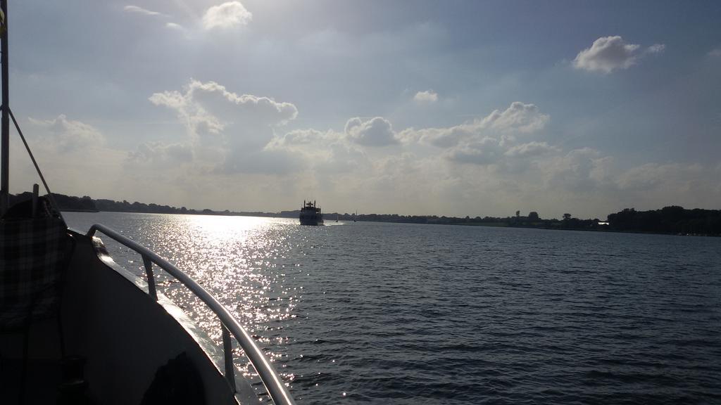 Ostseefjord-Schlei-Blick Im Wikingturm Schleswig Ngoại thất bức ảnh