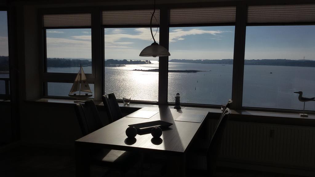 Ostseefjord-Schlei-Blick Im Wikingturm Schleswig Ngoại thất bức ảnh